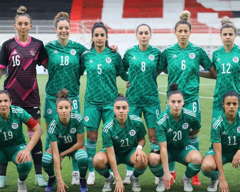 المنتخب الوطني النسوي