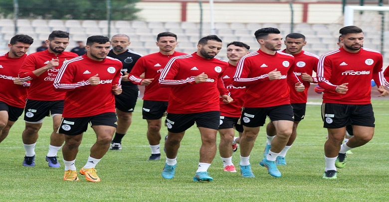 بوقرة "سعيد بمردود اللاعبين" كرة القدم/الفريق الوطني للمحليين/شان2022 (تحضيرات)