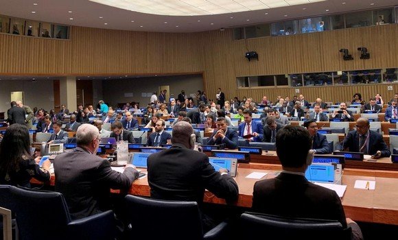 اللجنة الرابعة تتبنى قرارا يجدد التأكيد على الإطار القانوني لقضية الصحراء الغربية