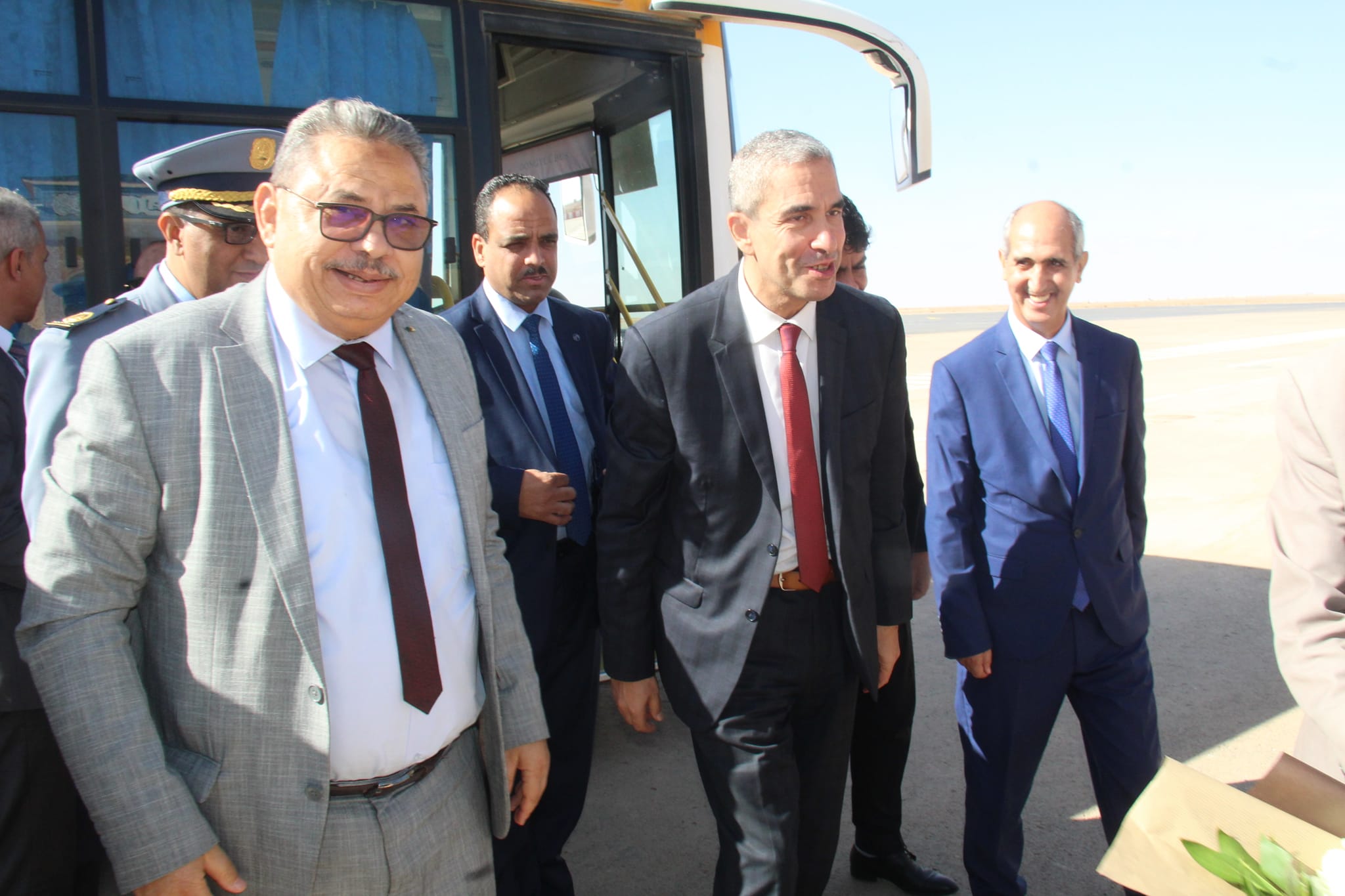 وسيط الجمهورية في ولايتي بشار وبني عباس