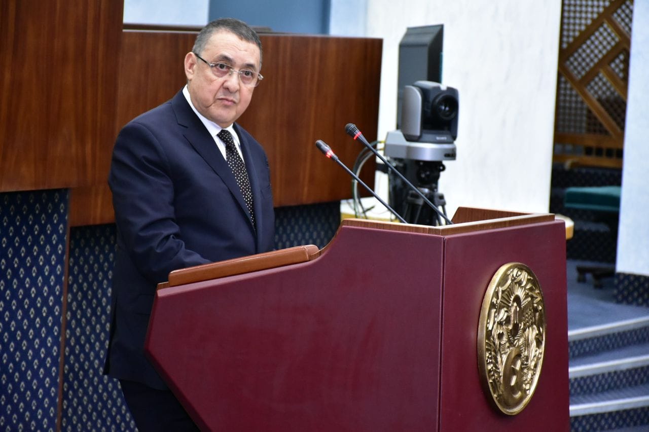 وزير الداخلية