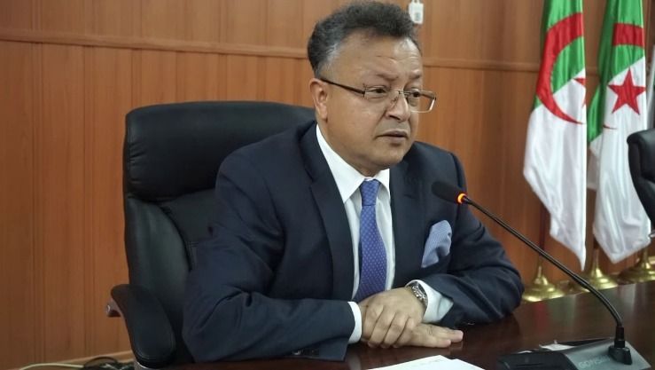 وزير التعليم العالي والبحث العلمي كمال بداري