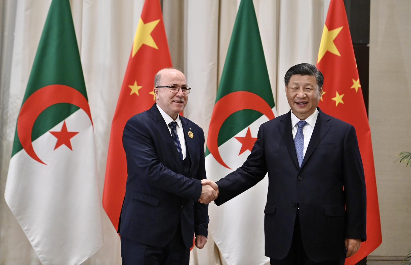 aimene-xi_jinping.jpg