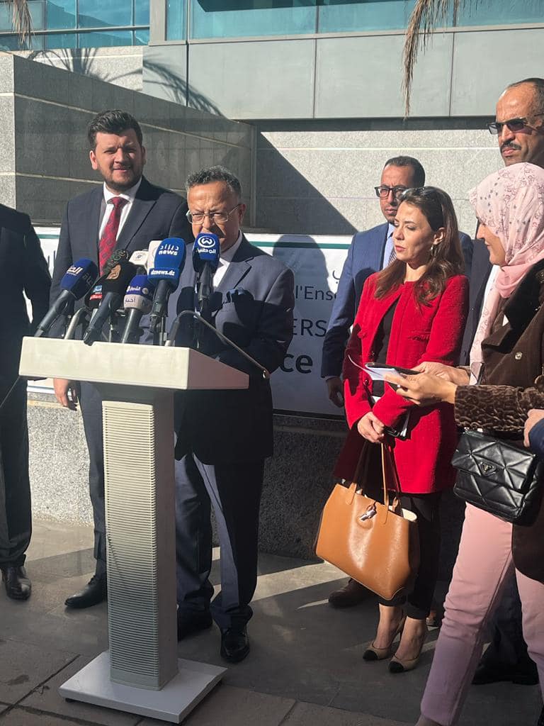 مجمع صيدال يؤسس لشراكة مع مراكز وطنية للبحث العلمي للتطوير والابتكار