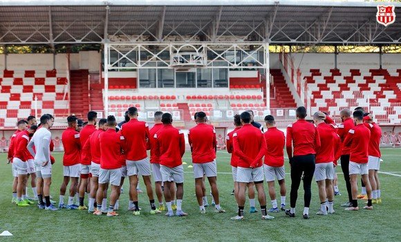 كرة القدم (الرابطة الاولى موبيليس/ تسوية الرزنامة)