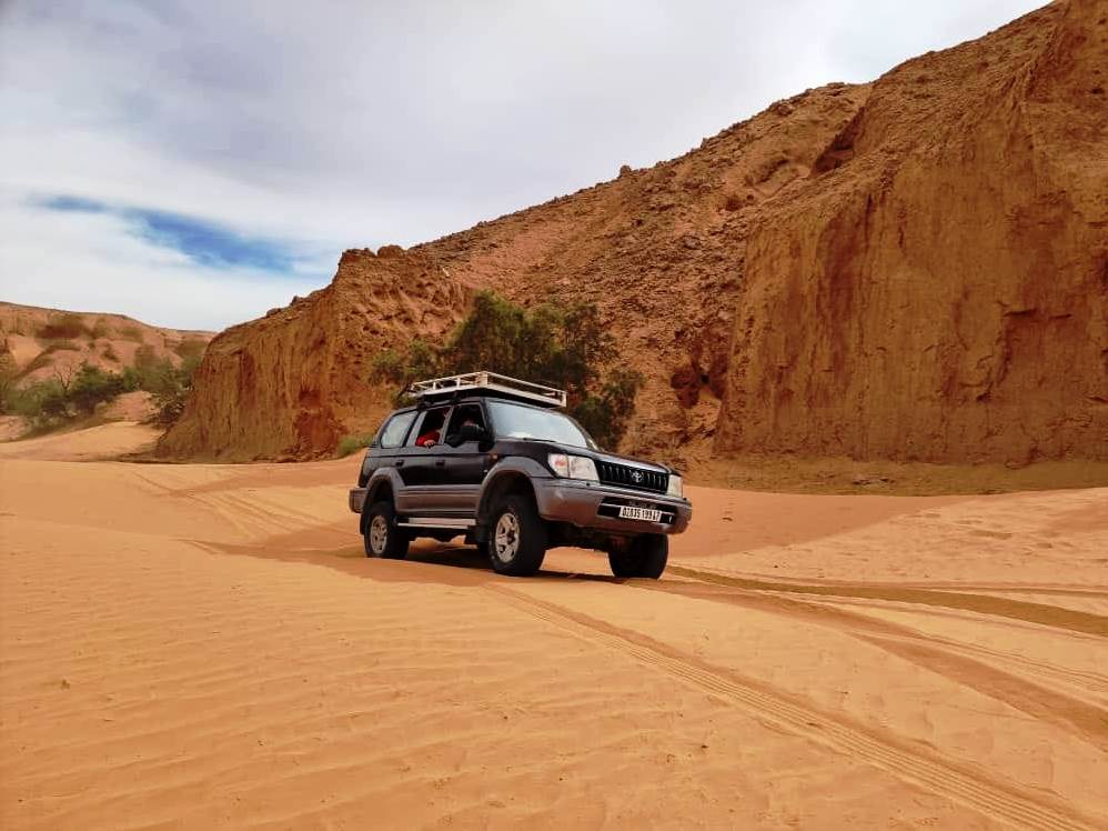 سياحة صحراوية