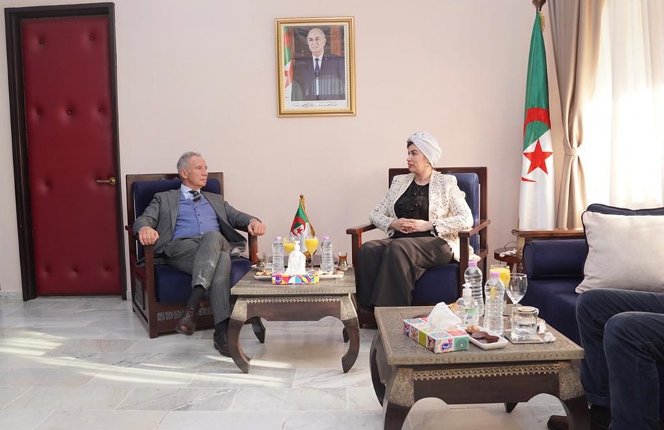 وزيرة الثقافة والفنون، صورية مولوجي