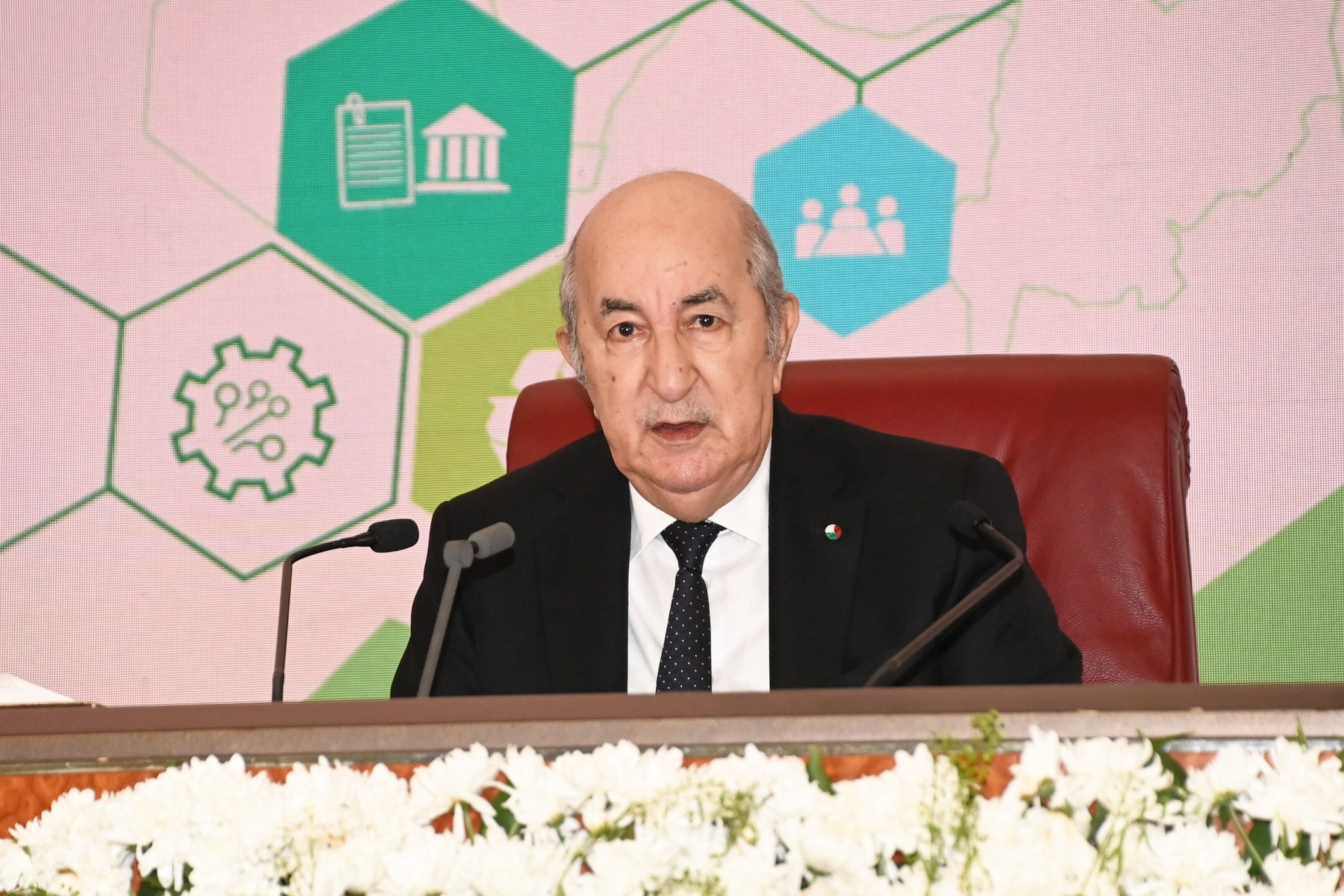 الرئيس تبون