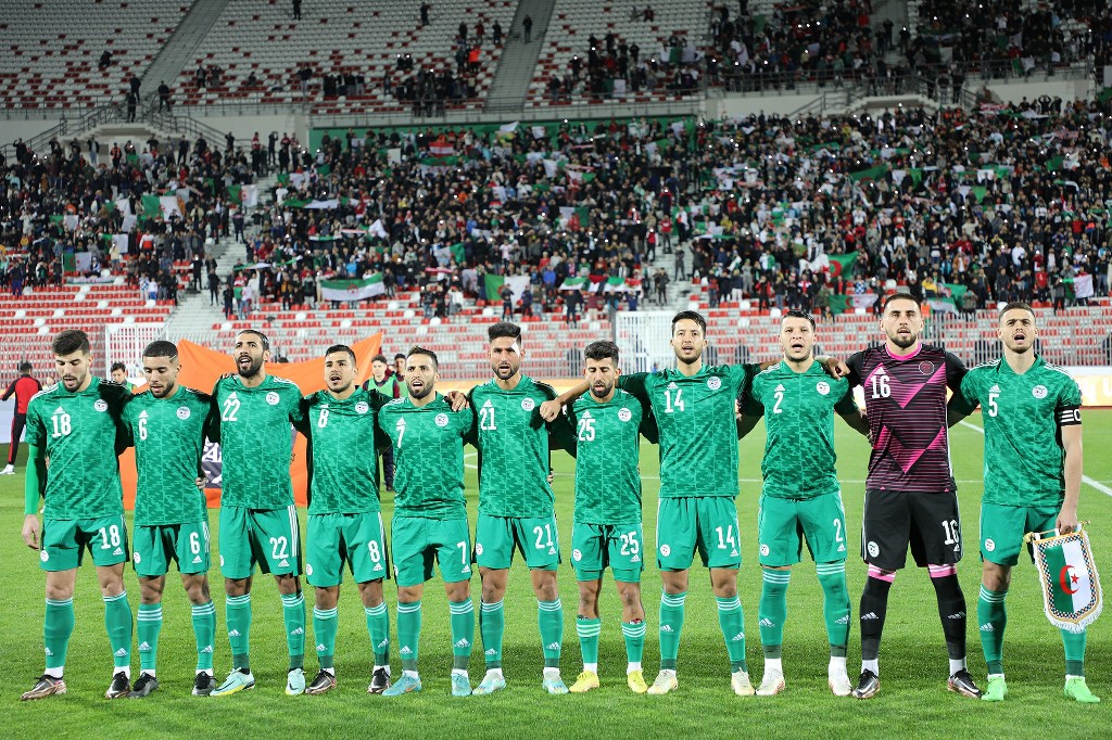 Equipe nationale de football des joueurs locaux