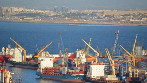 رحلة تجارية