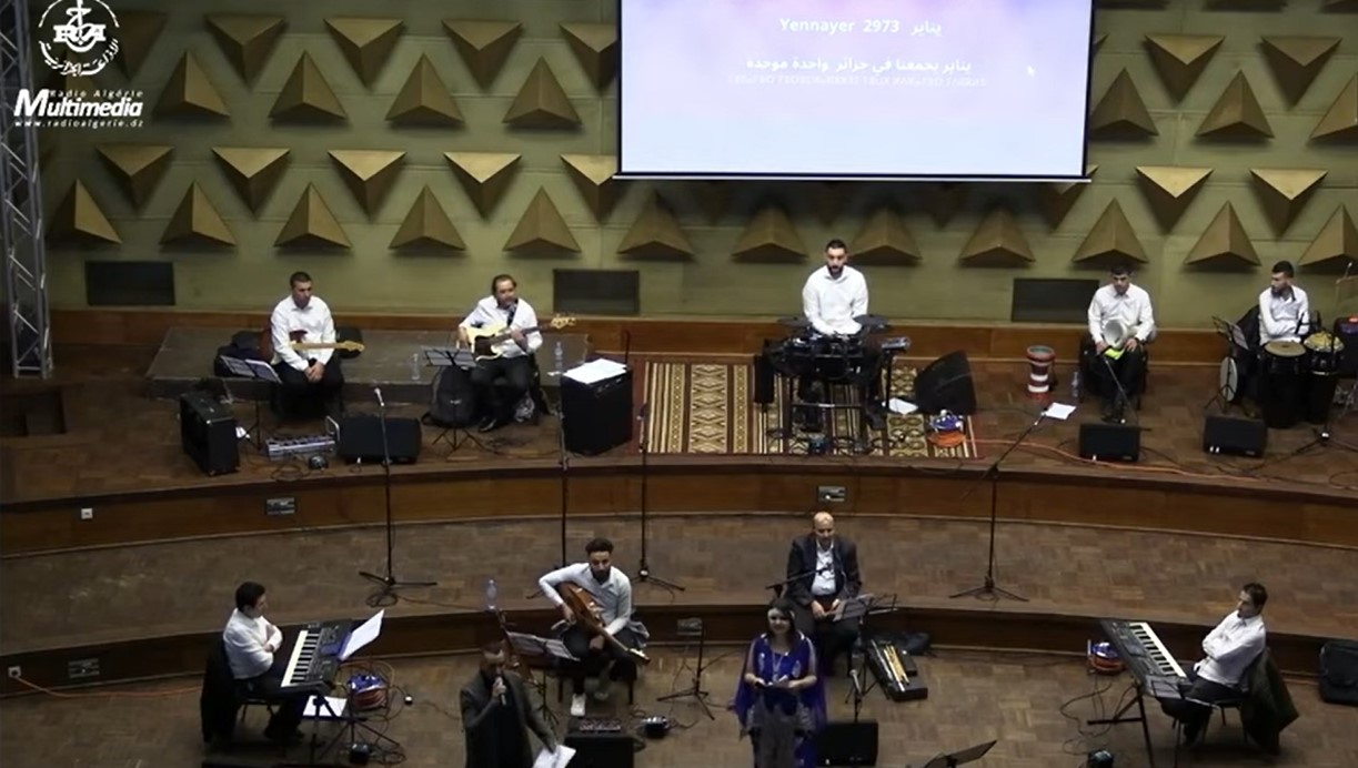 القناة الثانية تحتفل برأس السنة الأمازيغية