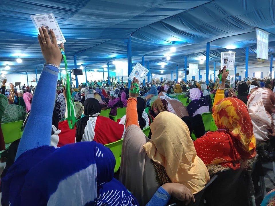 المؤتمر ال 16 لجبهة البوليساريو يصادق على وثائق وعمل اللجان