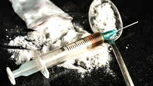 بني عباس: إطلاق مشروع "فرسان التحدي'' للوقاية من المخدرات والمؤثرات العقلية  