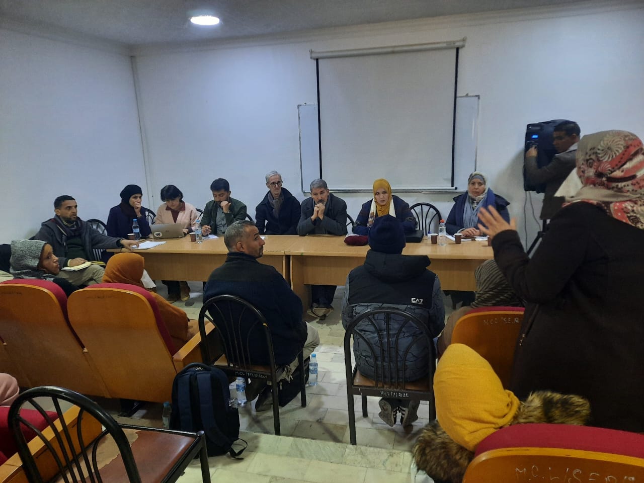 الشروع في اجراء دراسة حول تحليل البرامج الاجتماعية المتعلقة بحقوق الطفل والمراهقين