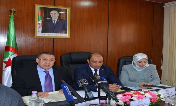 رئيس الجمهورية يولي "اهتماما بالغا" بالجماعات المحلية والانشغالات المتعلقة بها وزارة الداخلية والجماعات  المحلية والتهيئة العمرانية
