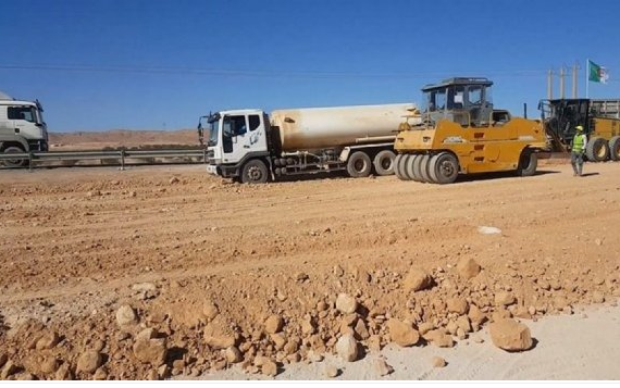 ازدواجية الطريق الجلفة