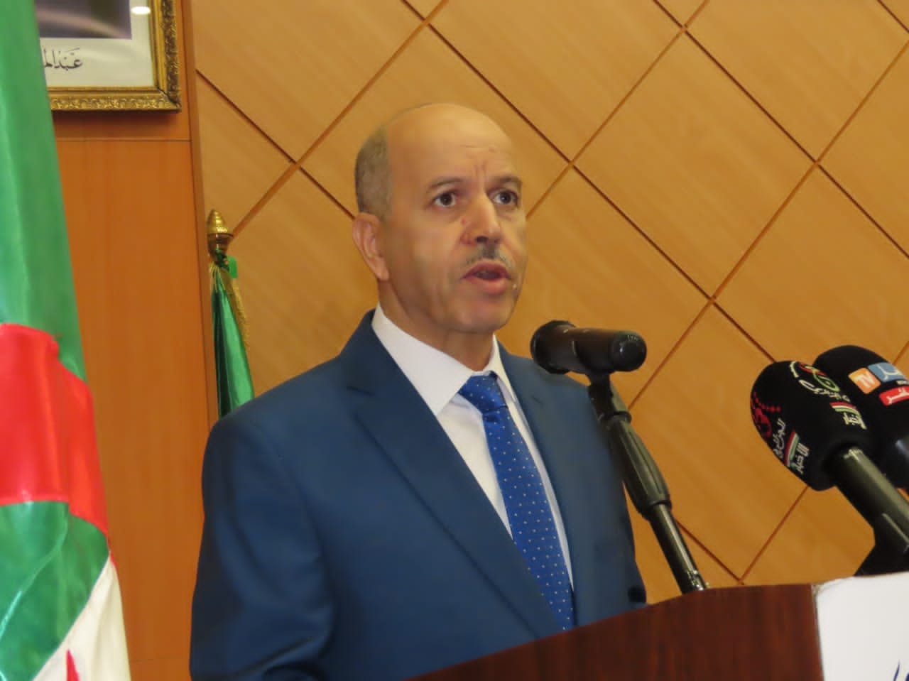 وزير الصحة