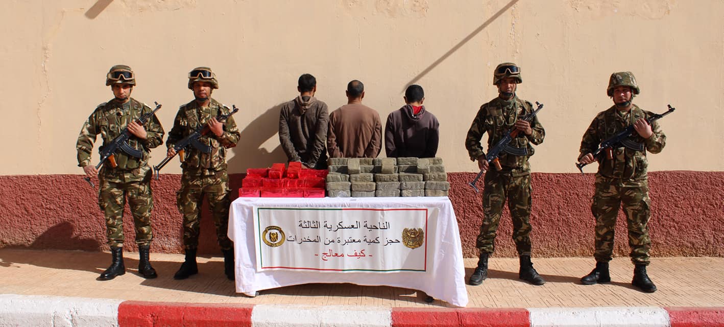 إحباط محاولات إدخال قرابة 8 قناطير من الكيف المعالج عبر الحدود مع المغرب خلال أسبوع