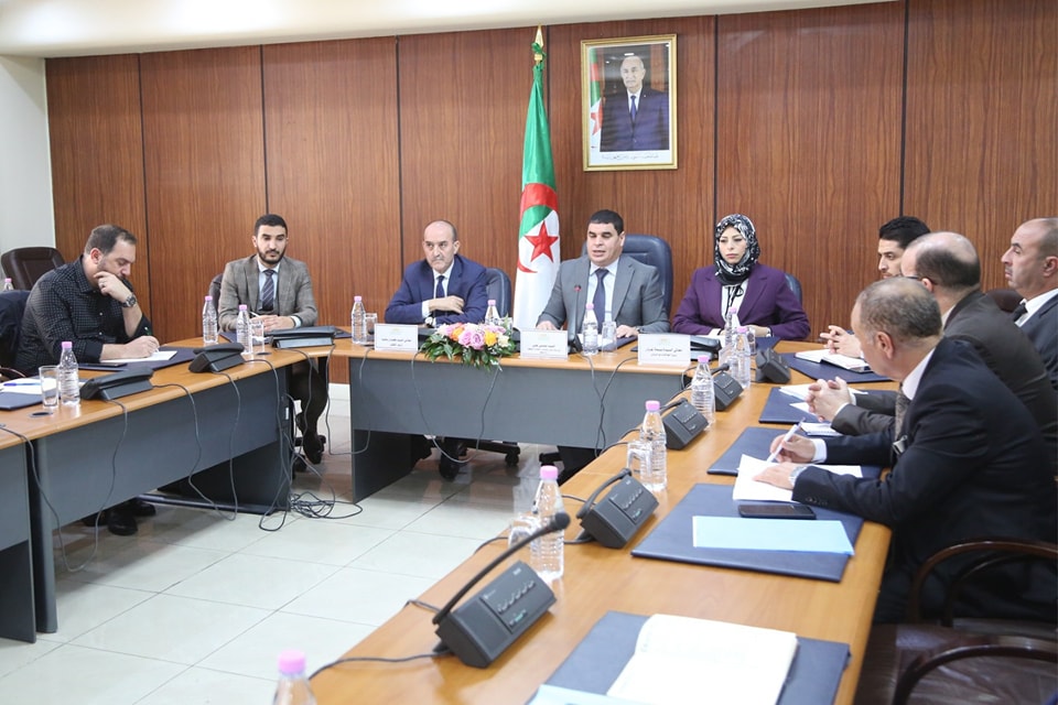 رمضان: اتخاذ عدة تدابير لتعزيز خدمات النقل و أداء مناسك العمرة