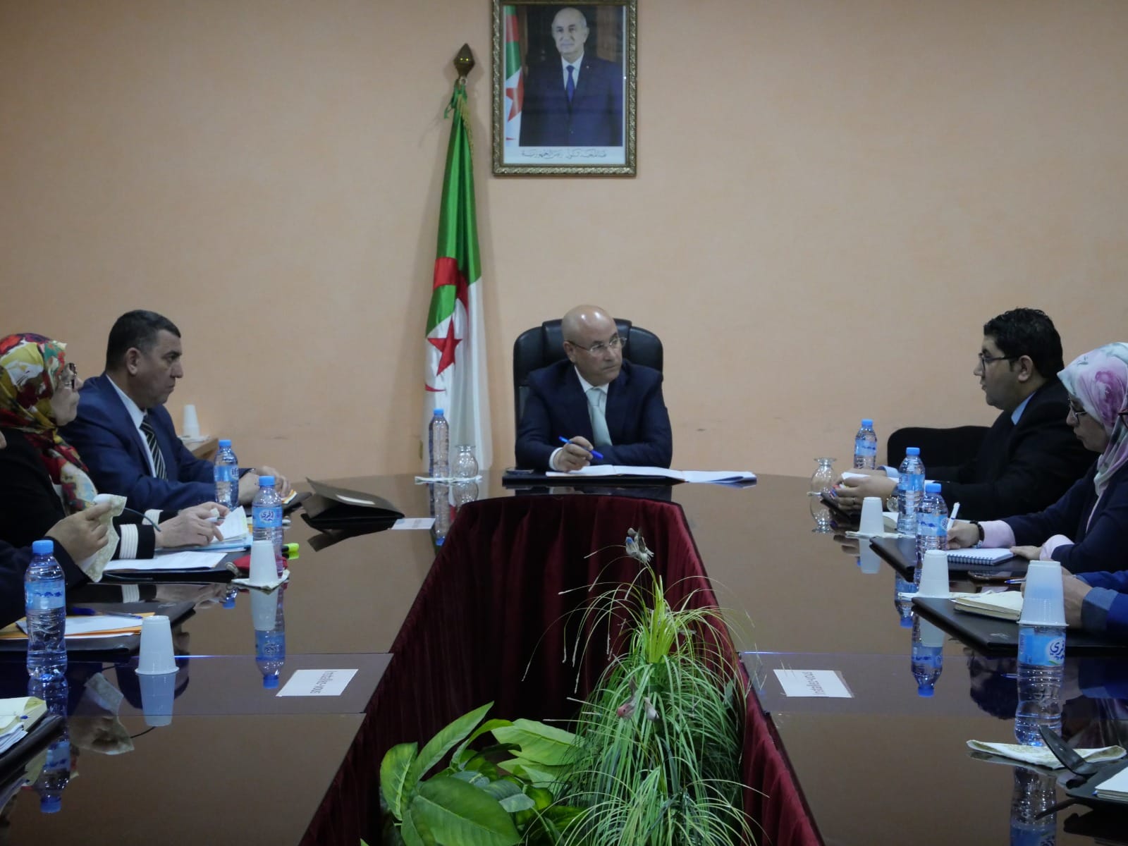 وزير التجارة الطيب زيتوني