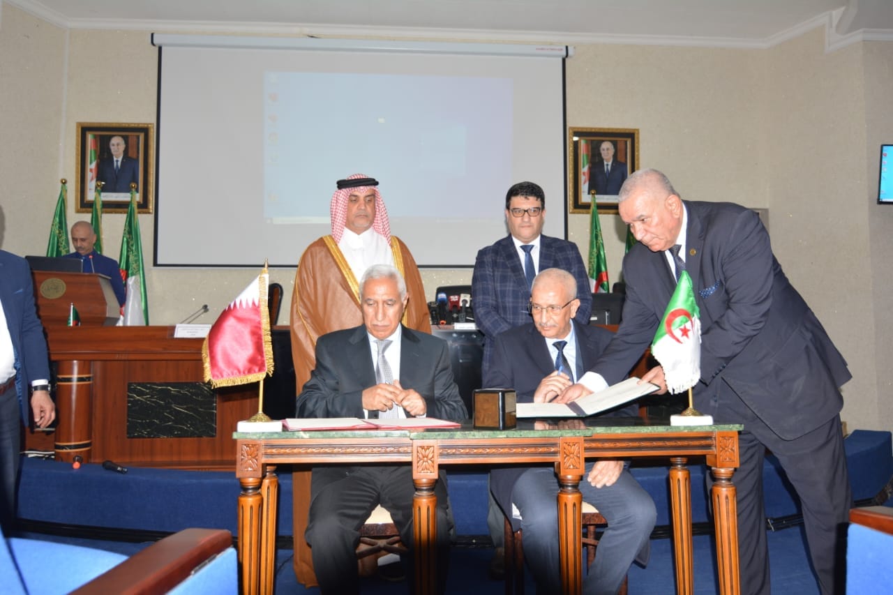 algerie_qatar_signature.j