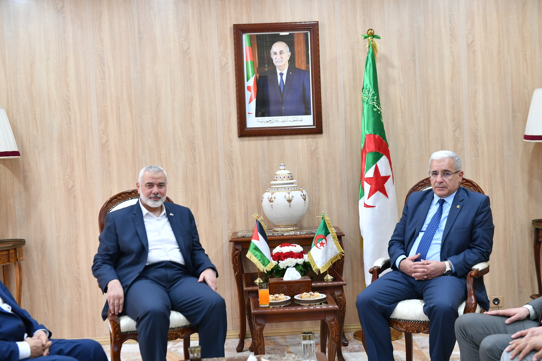 بوغالي يستقبل رئيس المكتب السياسي لحركة "حماس" الفلسطينية