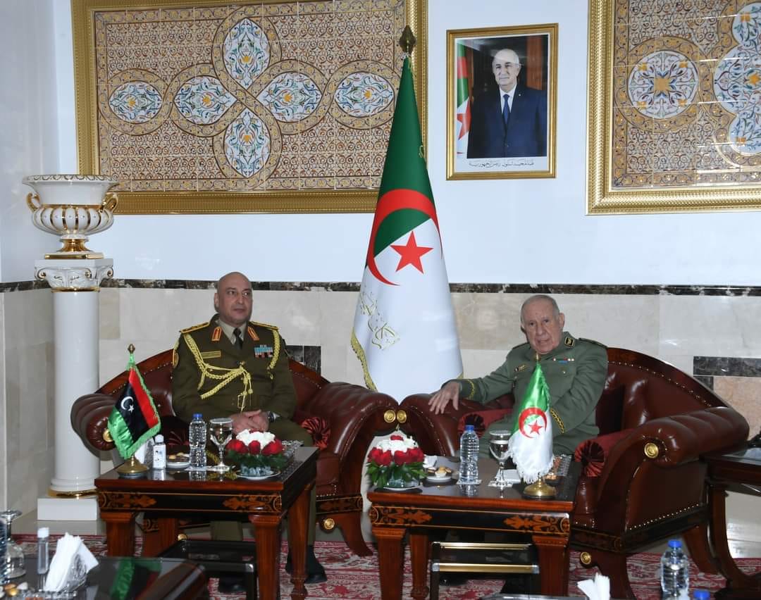 استقبال الفريق أول لرئيس الأركان الليبي