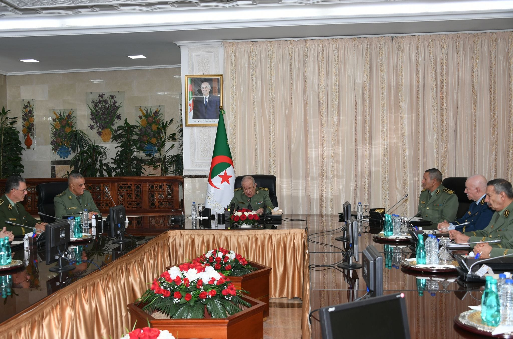 الفريق أول شنقريحة ينصب العقيد محرز جريبي مديرا مركزيا لأمن الجيش