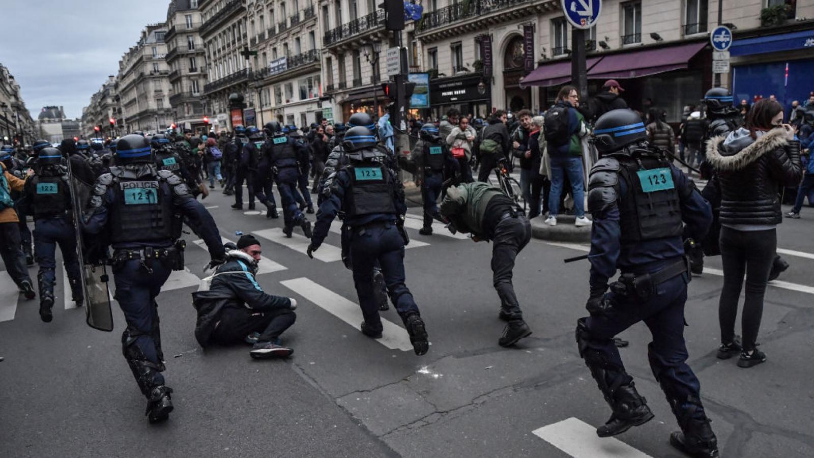 فرنسا احتجاجات