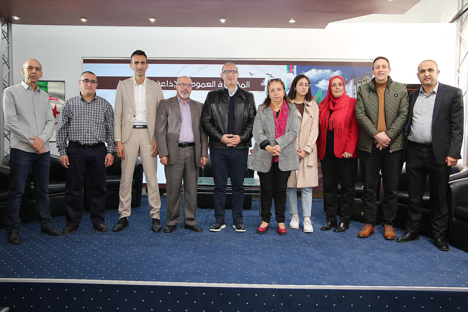 المدير العام للإذاعة الجزائرية يشرف على تنصيب اللجنة البيداغوجية متعددة التخصصات والتكوين