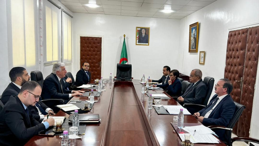 وزارة الصناعة الصيدلانية