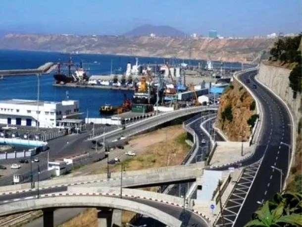 الطريق الاجتنابي ميناء وهران-الطريق السيار