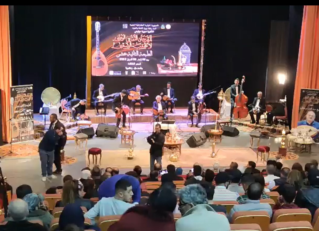 افتتاح الطبعة الـ12 للمهرجان الثقافي الوطني لأغنية الشعبي