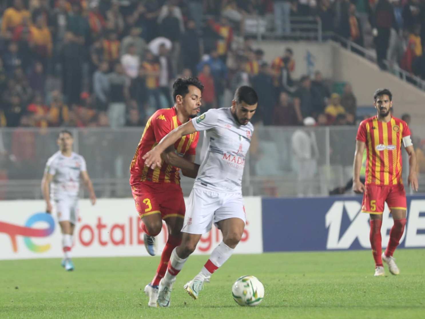 Fortunes diverses pour les Algériens en Ligue des champions