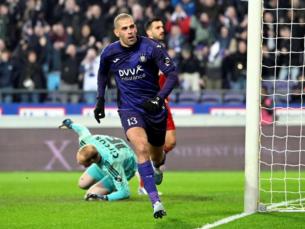 Islam Slimani
