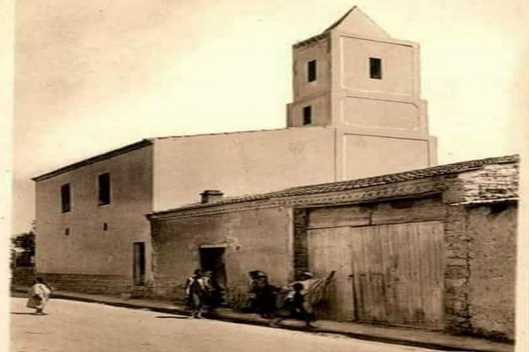 جامع سبع رقود نقاوس