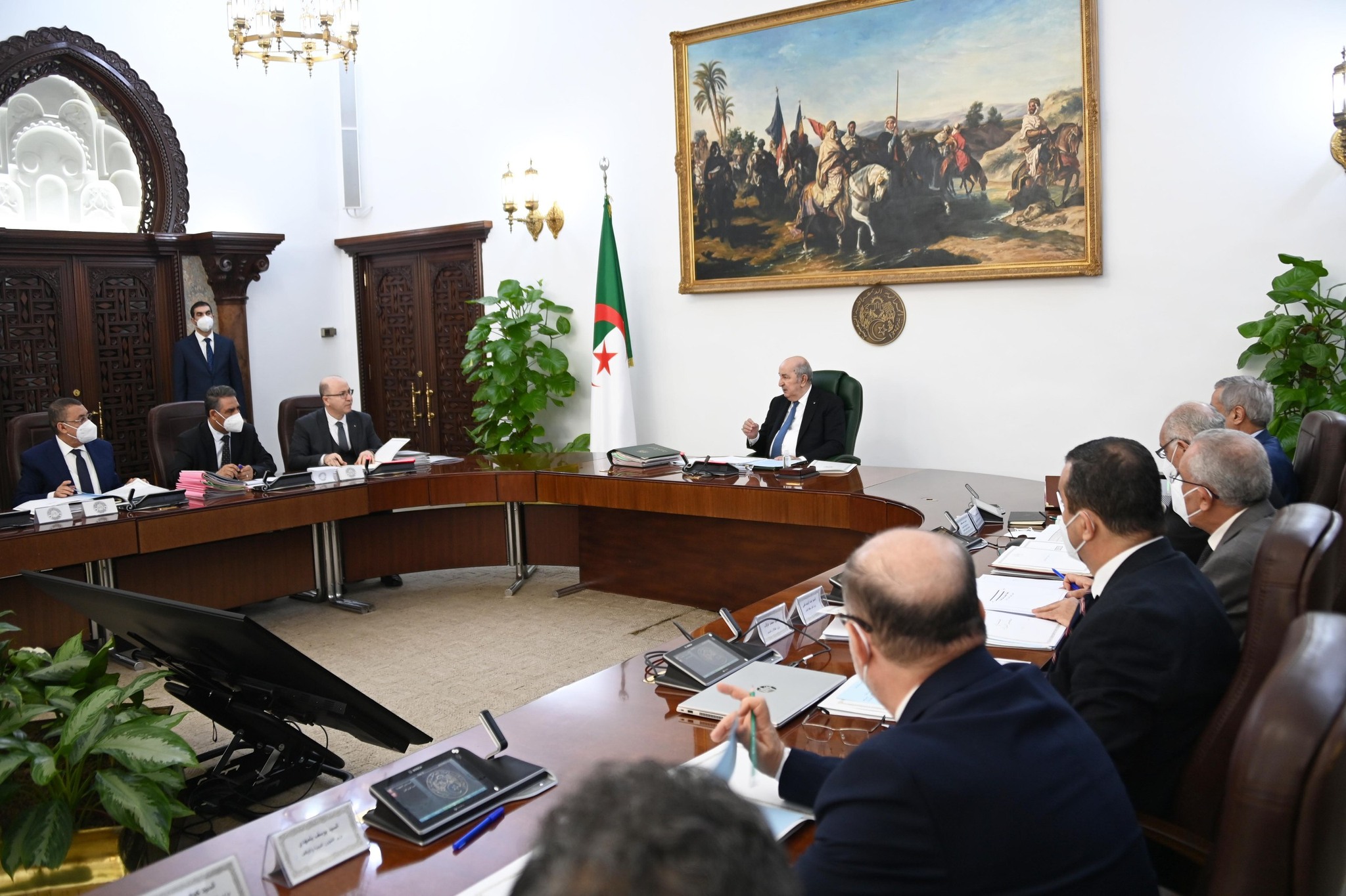 مجلس الوزراء