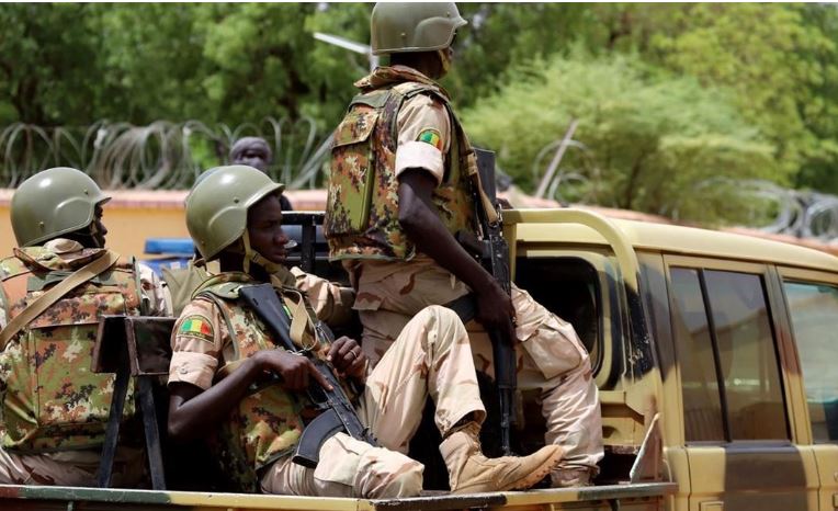 جنود ماليون