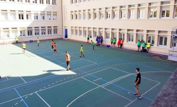 رياضة مدرسية