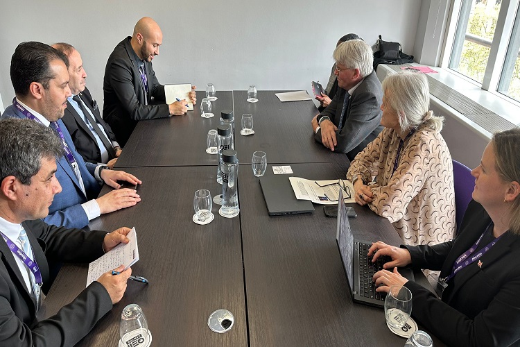 جانب من جلسة الوزيرين