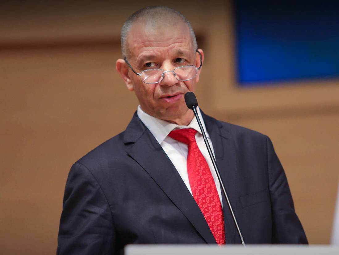 Bengrina plébiscité pour un nouveau mandat à la tête du Mouvement El-Bina