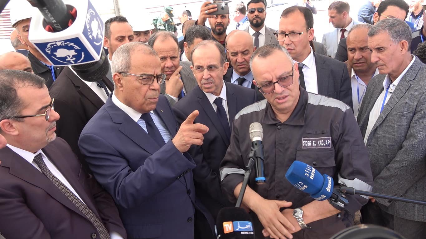 وزير الصناعة يؤكد على ضرورة التحكم في التقنيات الحديثة لصناعة الحديد والصلب