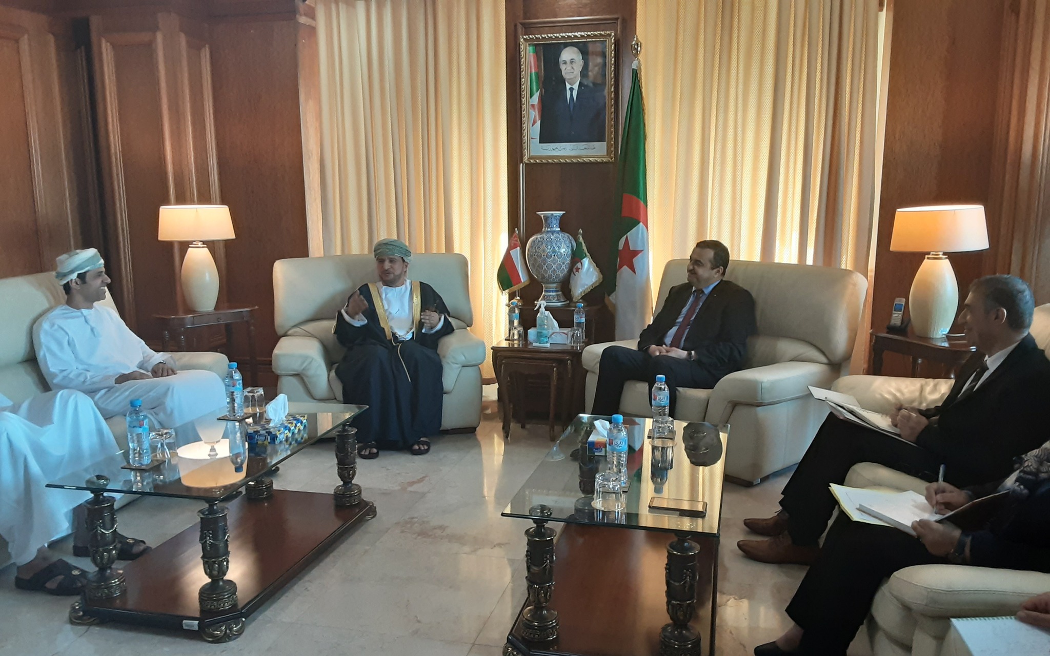 عرقاب يستقبل رئيس مجلس ادارة الشركة العمانية "أبراج لخدمات الطاقة"