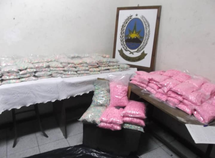 حجز كميات معتبرة من المخدرات بوهران و الجزائر العاصمة