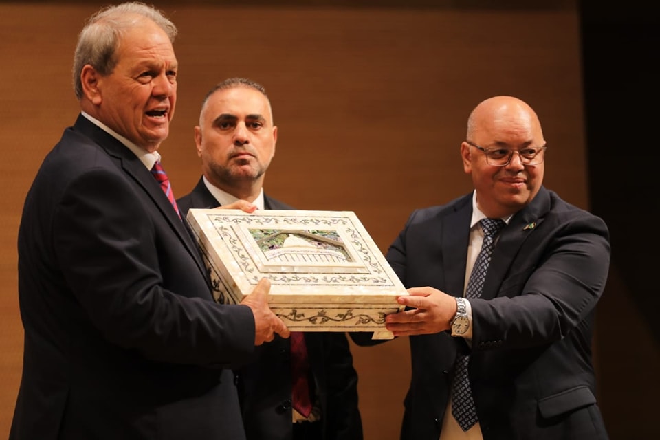 تكريم رئيس الجمهورية