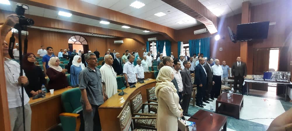 غرداية : بوسليماني يكرم ست مبدعات فائزات في مسابقة للأدب والشعر