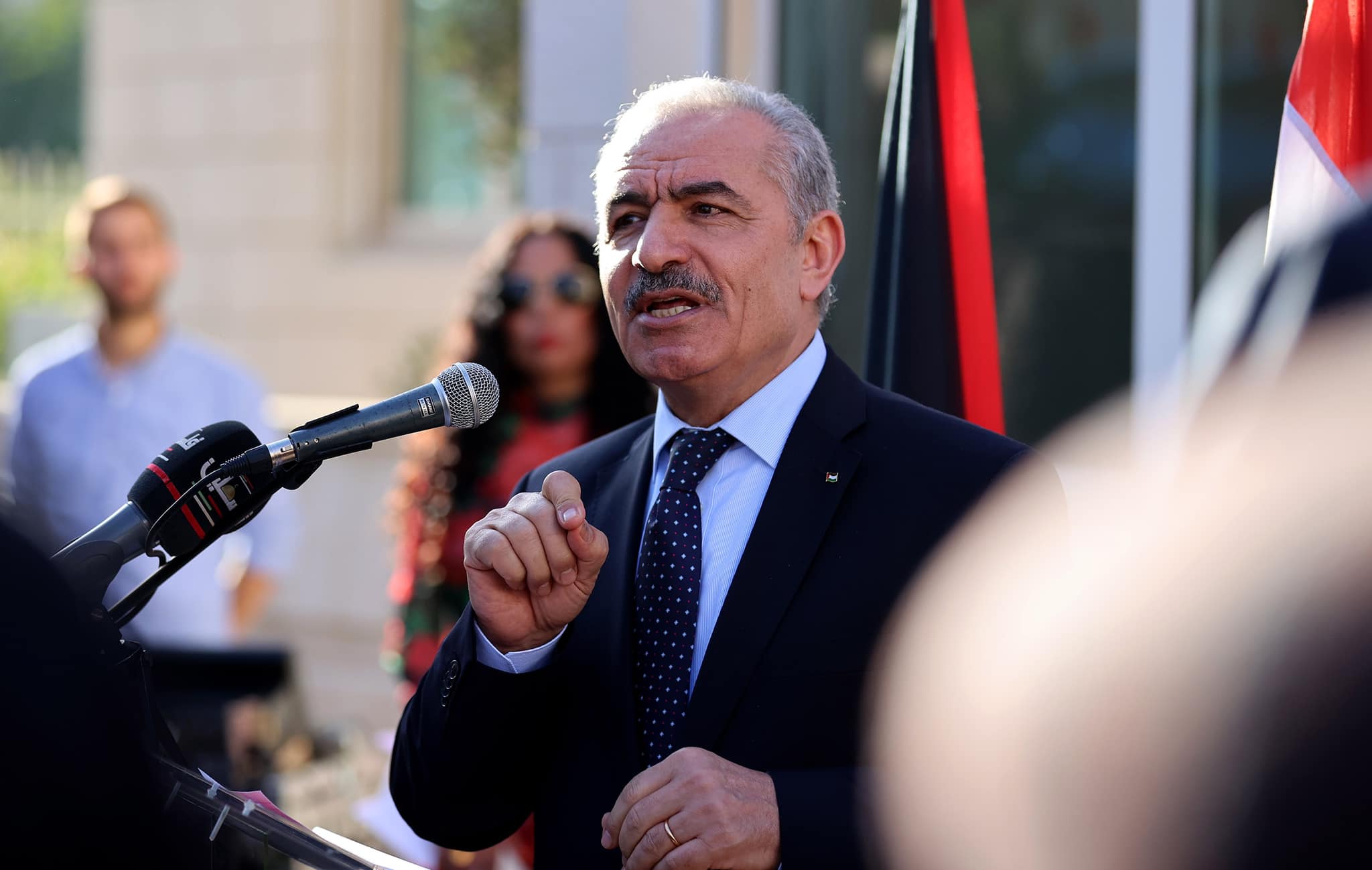 إشتيه يدعو الأمم المتحدة إلى التدخل العاجل لوقف مجازر الإحتلال