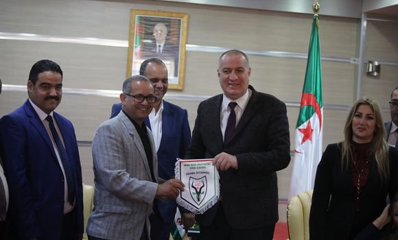 تكريم المنتخب الصحراوي لكرة القدم