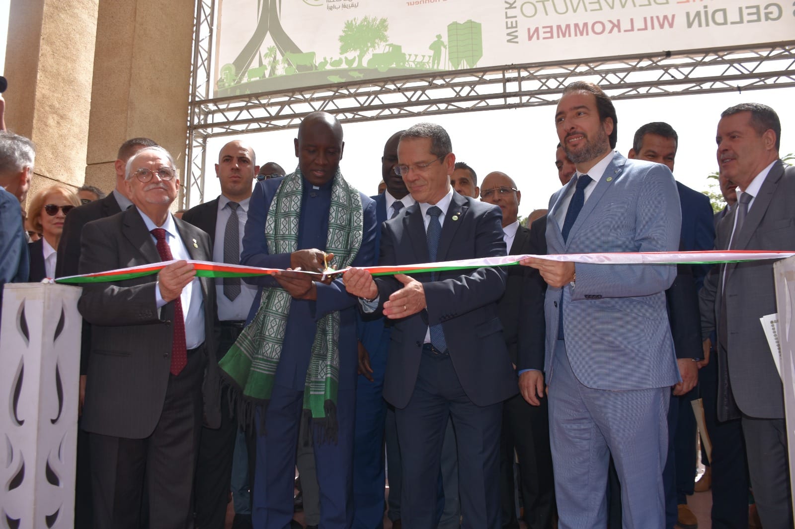 الطبعة الـ21 للصالون الدولي للفلاحة وتربية المواشي والصناعة الغذائية