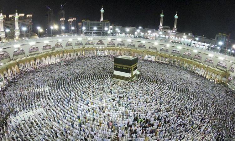 وصول الحجاج إلى المدينة المنورة